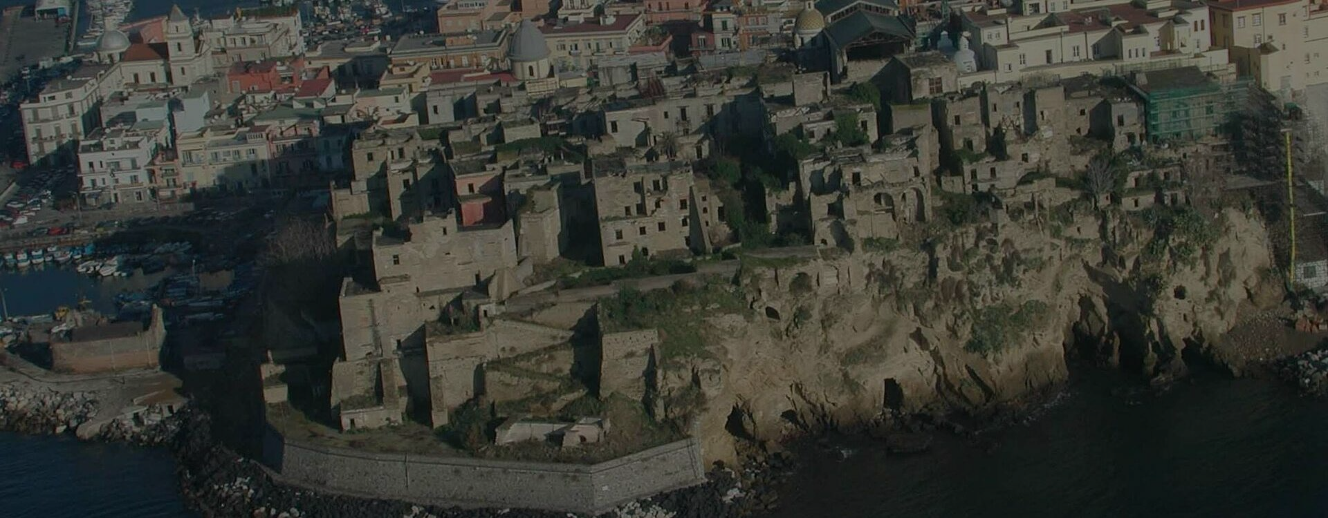 Phlegrean Fields: Pozzuoli Rione Terra guided Tour