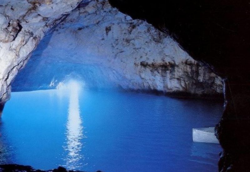 Capri island with blue grotto guided tour