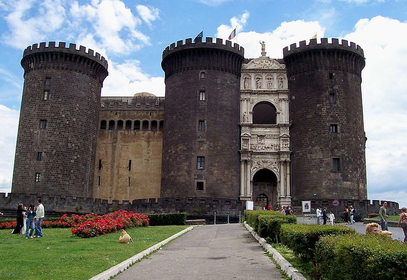 Naples monuments guided tour
